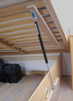 Giường dân dụng